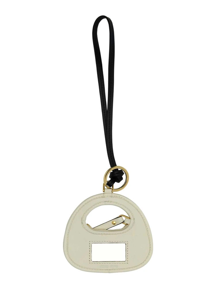 CHARM AVENTURE alternative