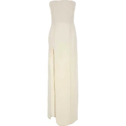 فستان بياقة صدرية