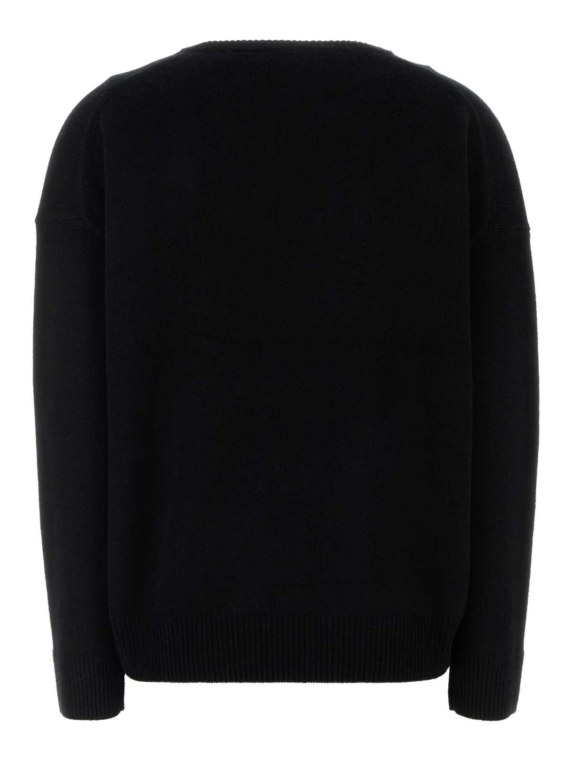 V-NECK LONG SLEEVE