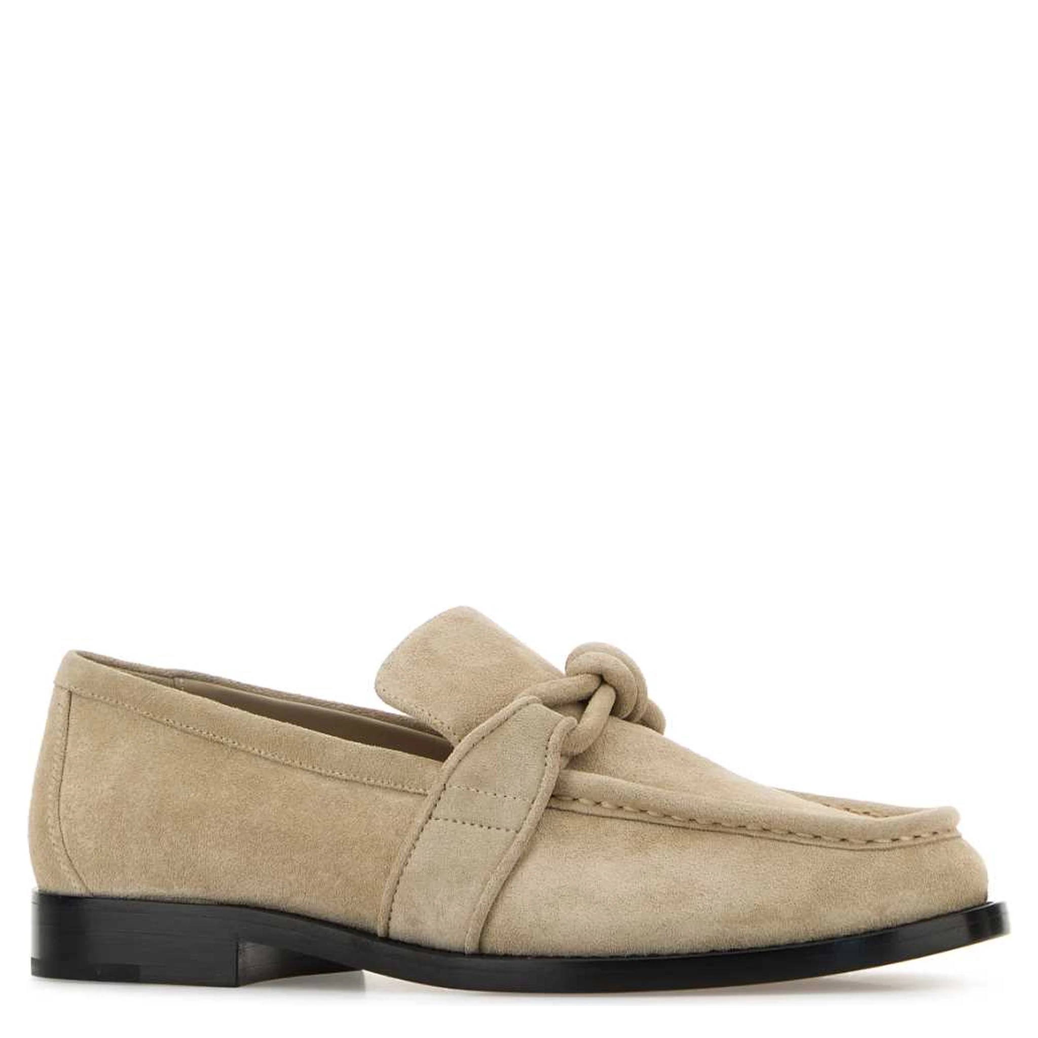 حذاء موكاسين بشرابة من جلد الغزال