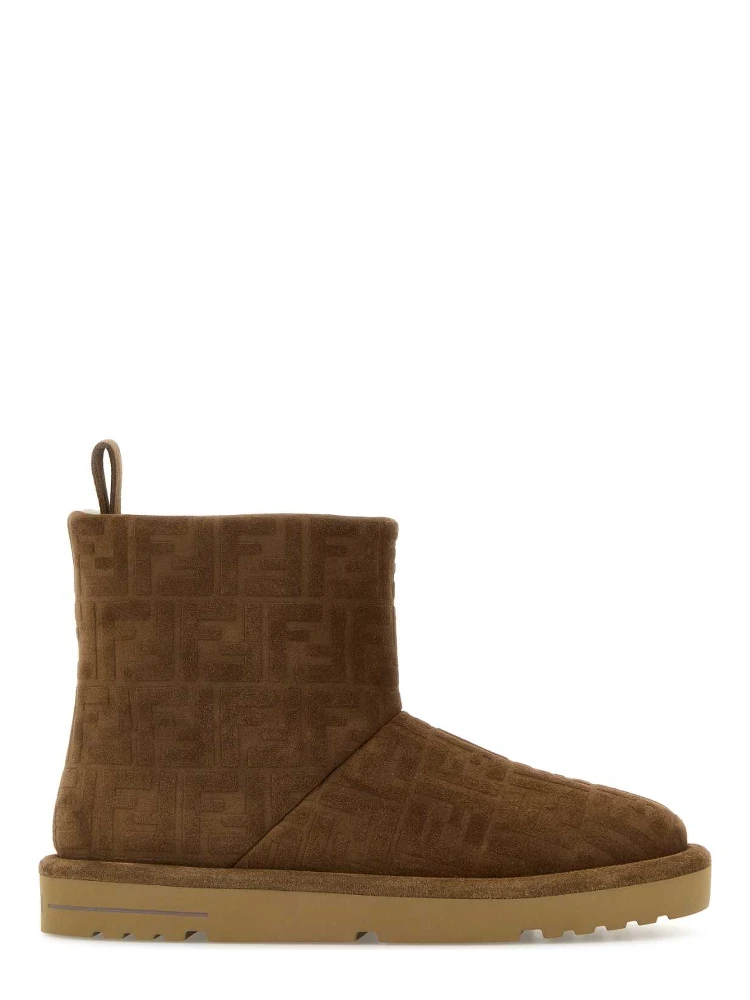 UGG FF  ALL OVER