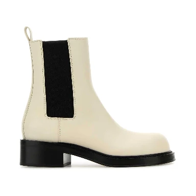 NEW LUG BOOT