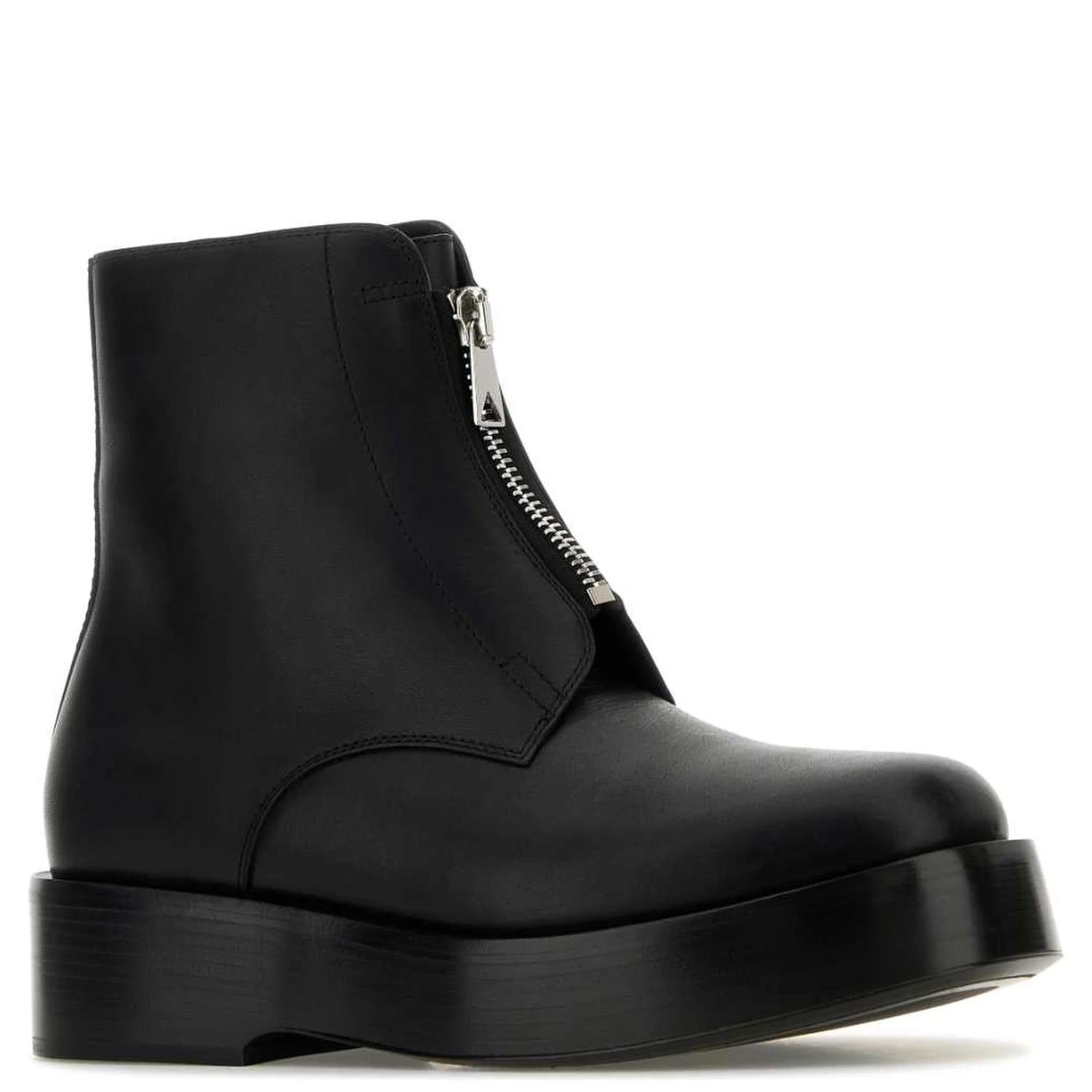ZIP LEATHER BOOT