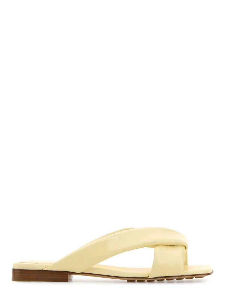 SANDALO CIABATTA INCROCIATO