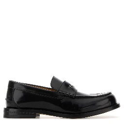 حذاء بدون كعب