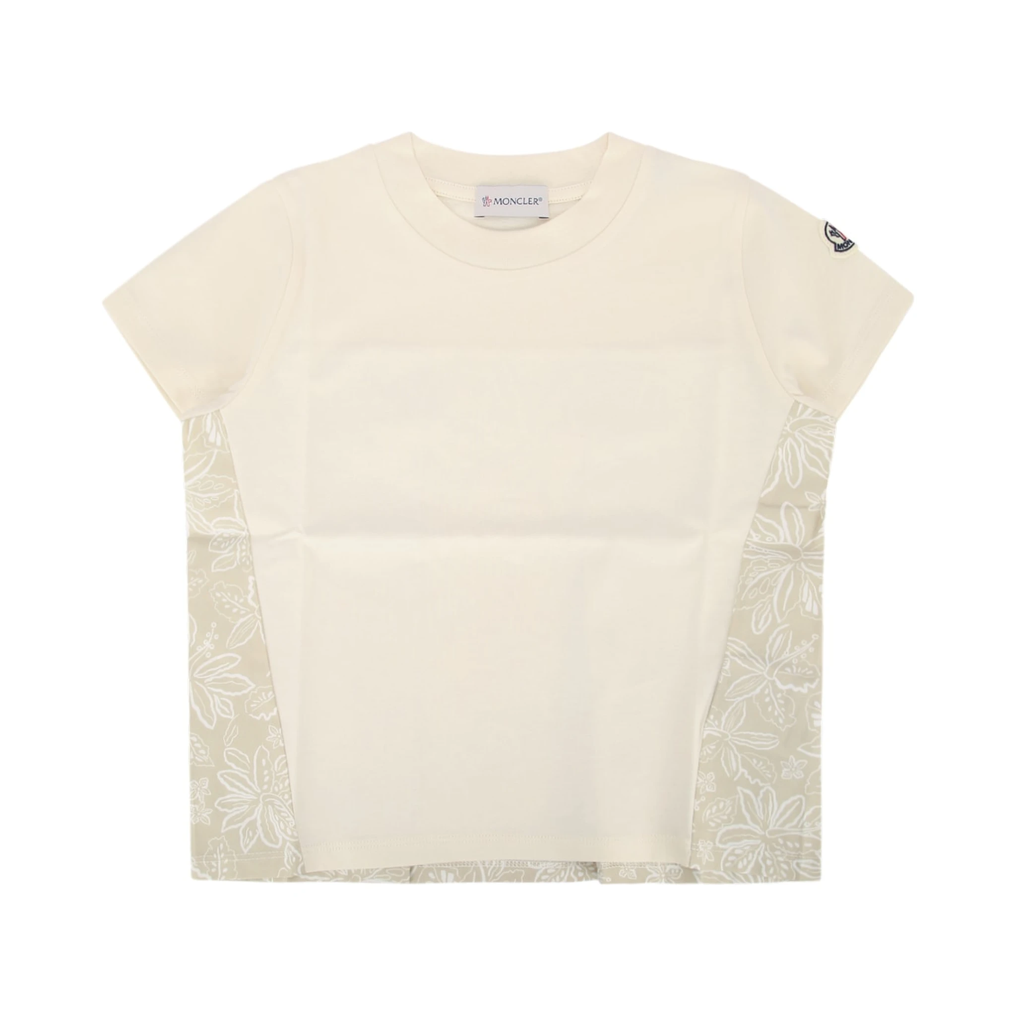 تي شيرت بأكمام قصيرة