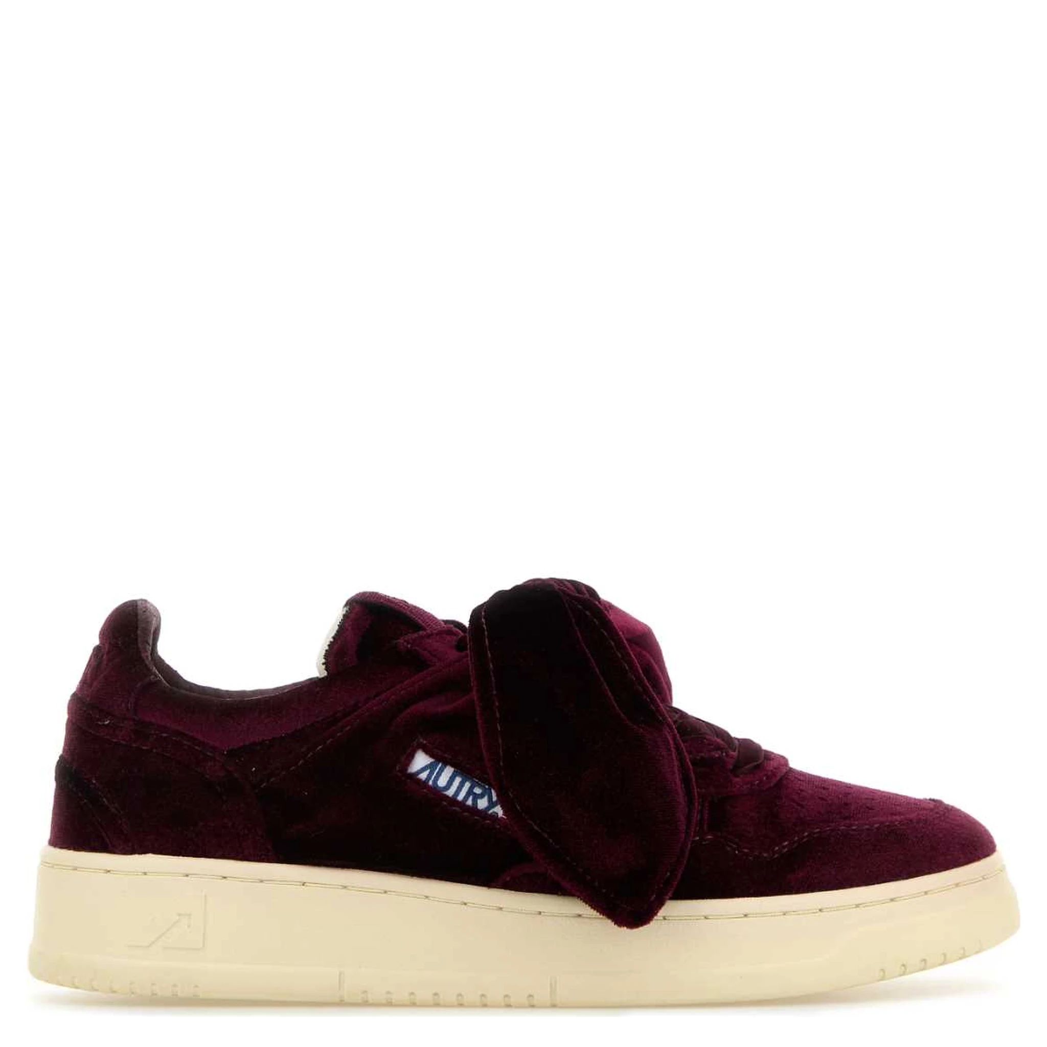 Velvet Medalist FLASH CAPSULE