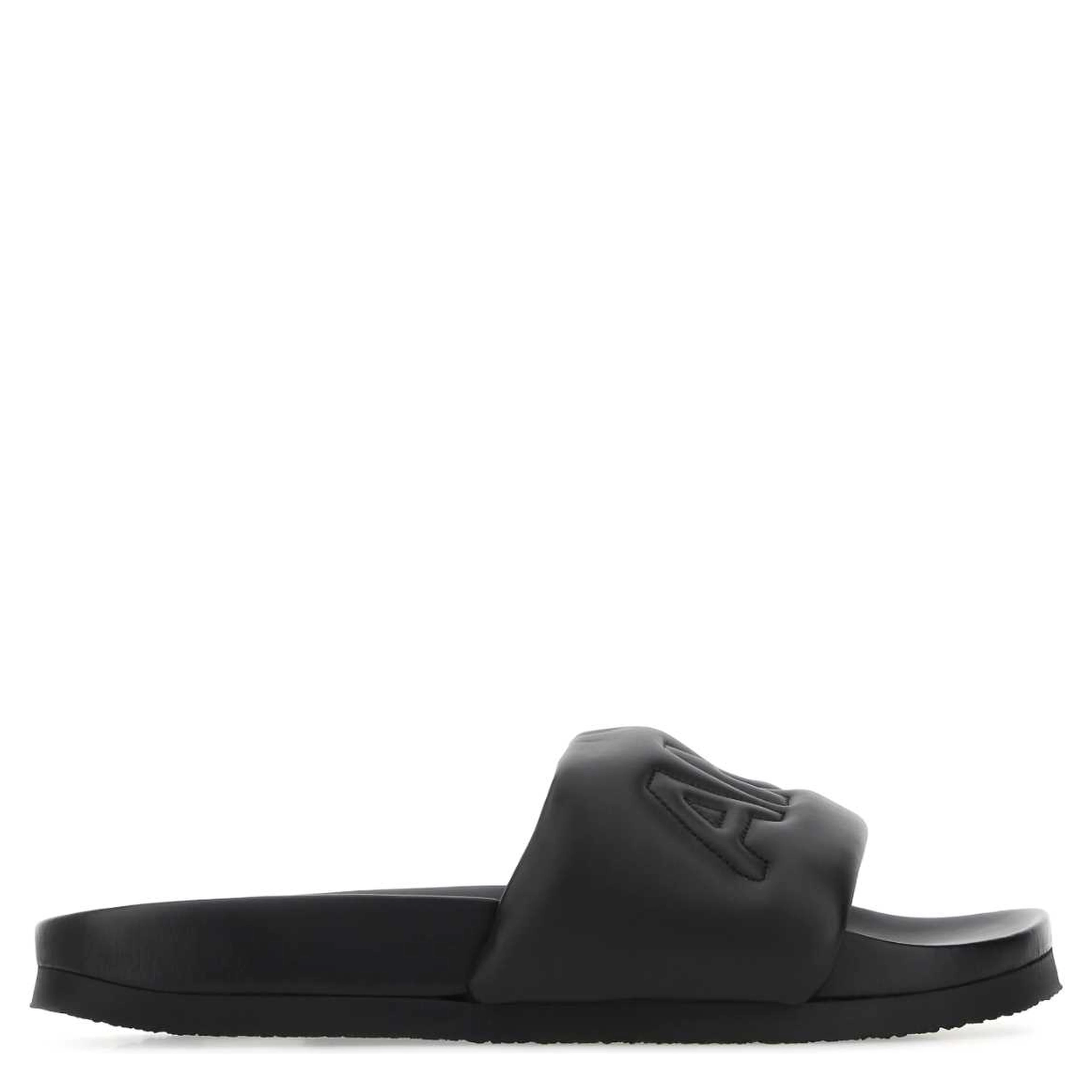 SLIPPERS