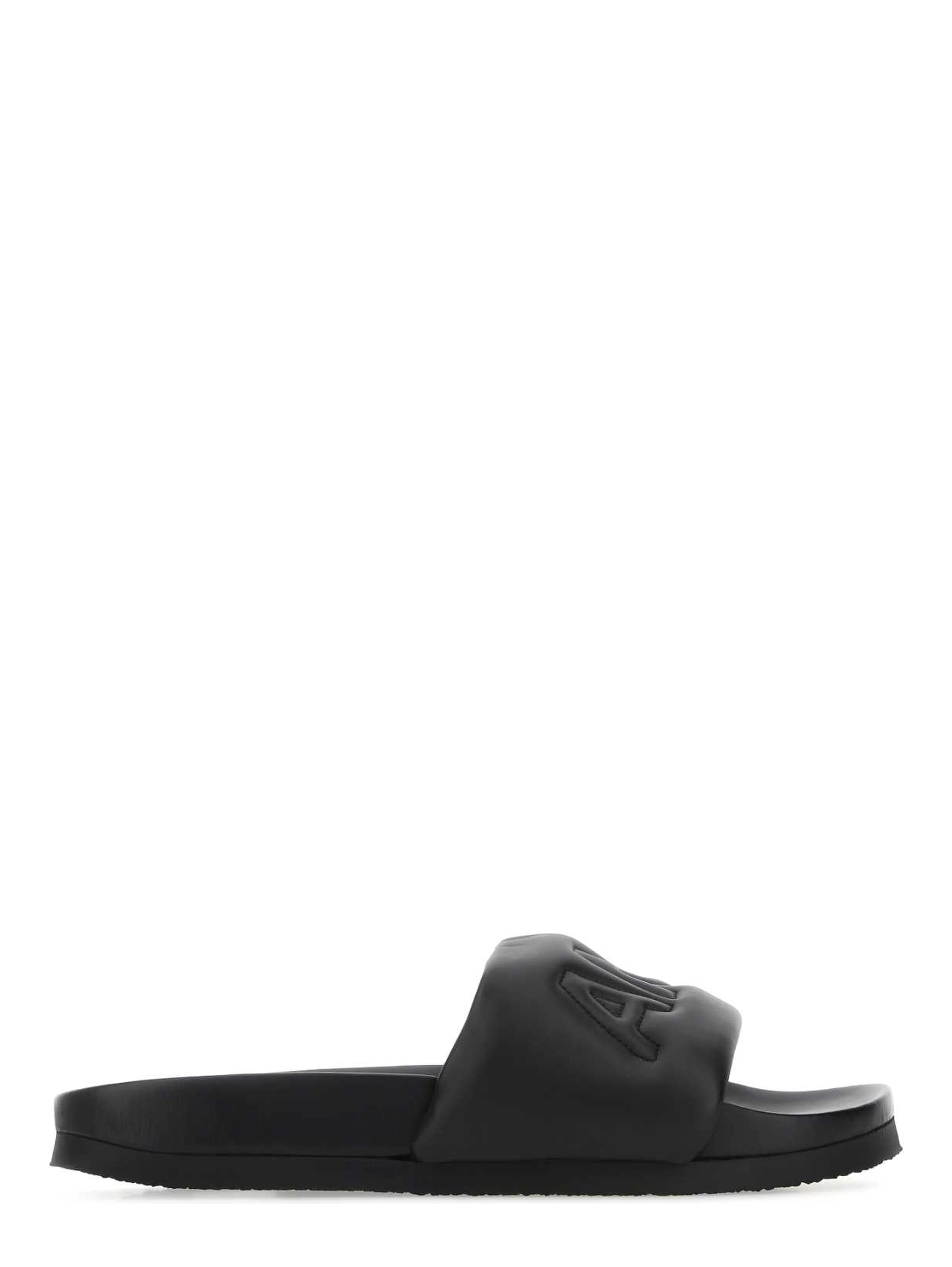 SLIPPERS