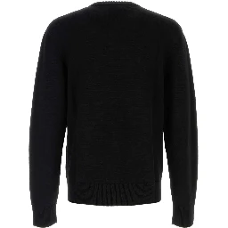 CREW NECK SWEATER