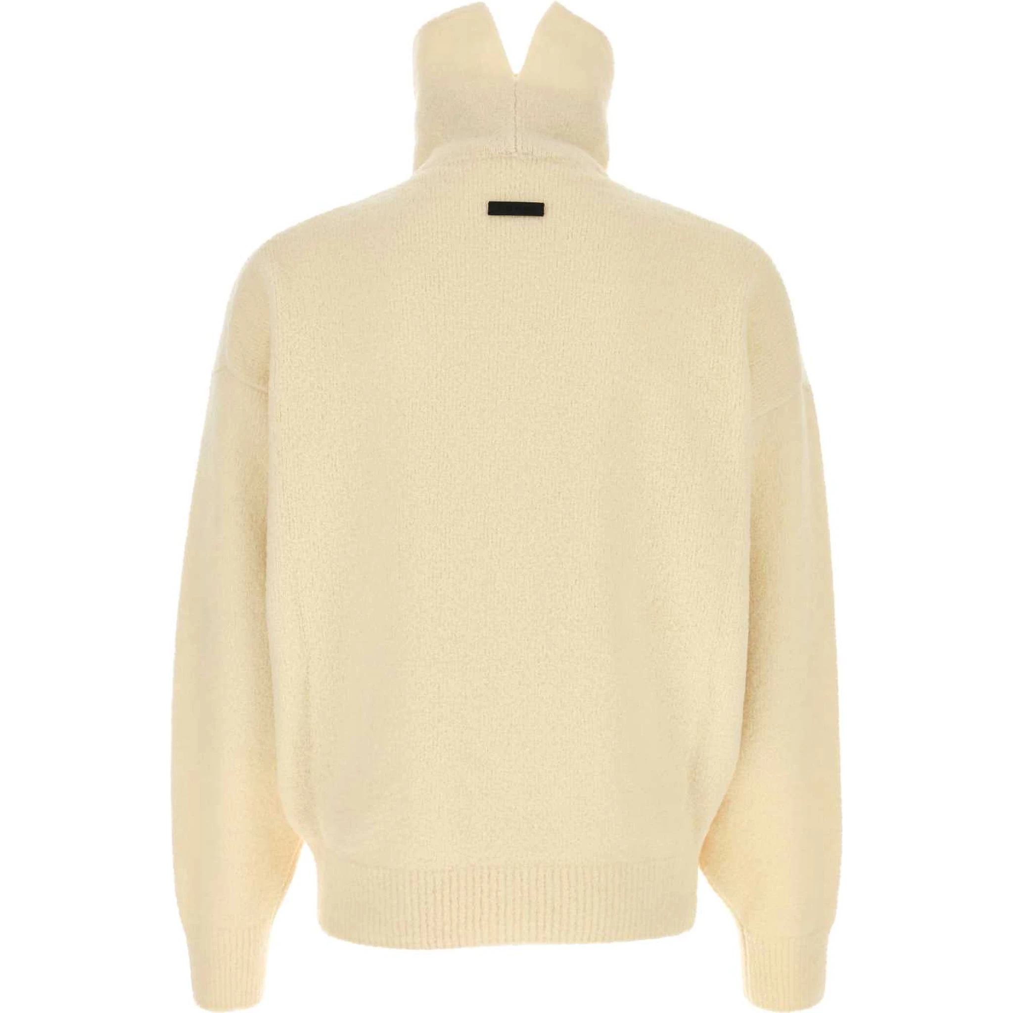 Highneck Sweater