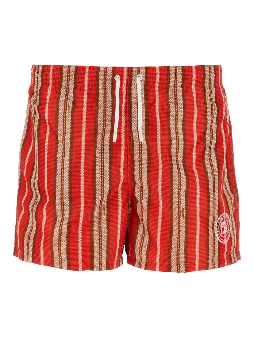 الملاكم ذو الخطوط