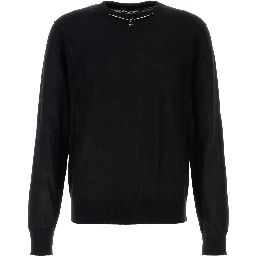KNITWEAR