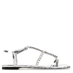 GWYN FLAT