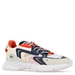 أحذية رياضية