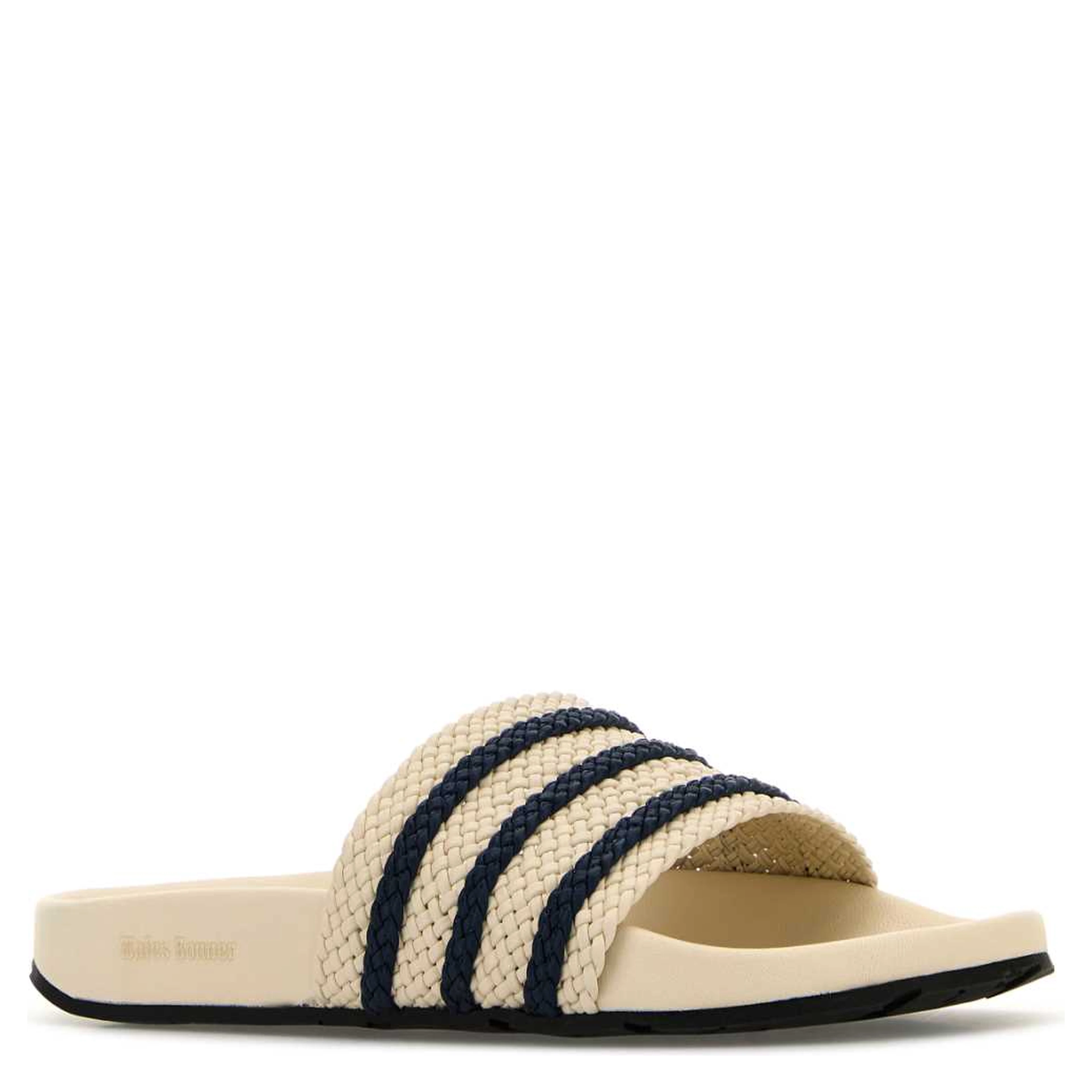 WB ADILETTE