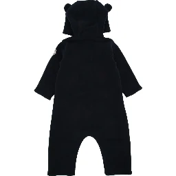 ياقة دائرية