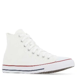 أحذية رياضية