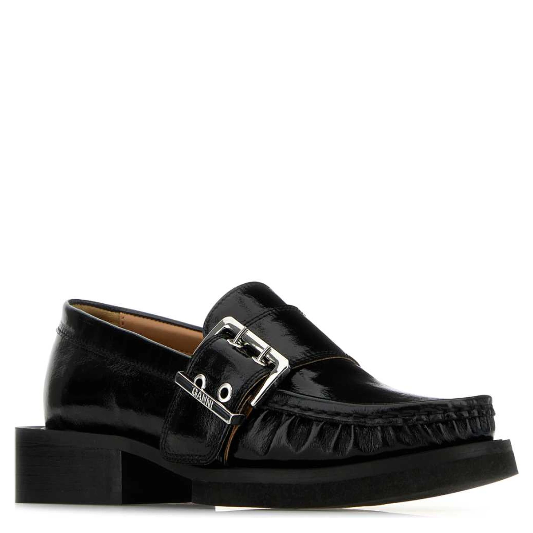 FEMININE BUCKLE LOAFER NAPLACK
