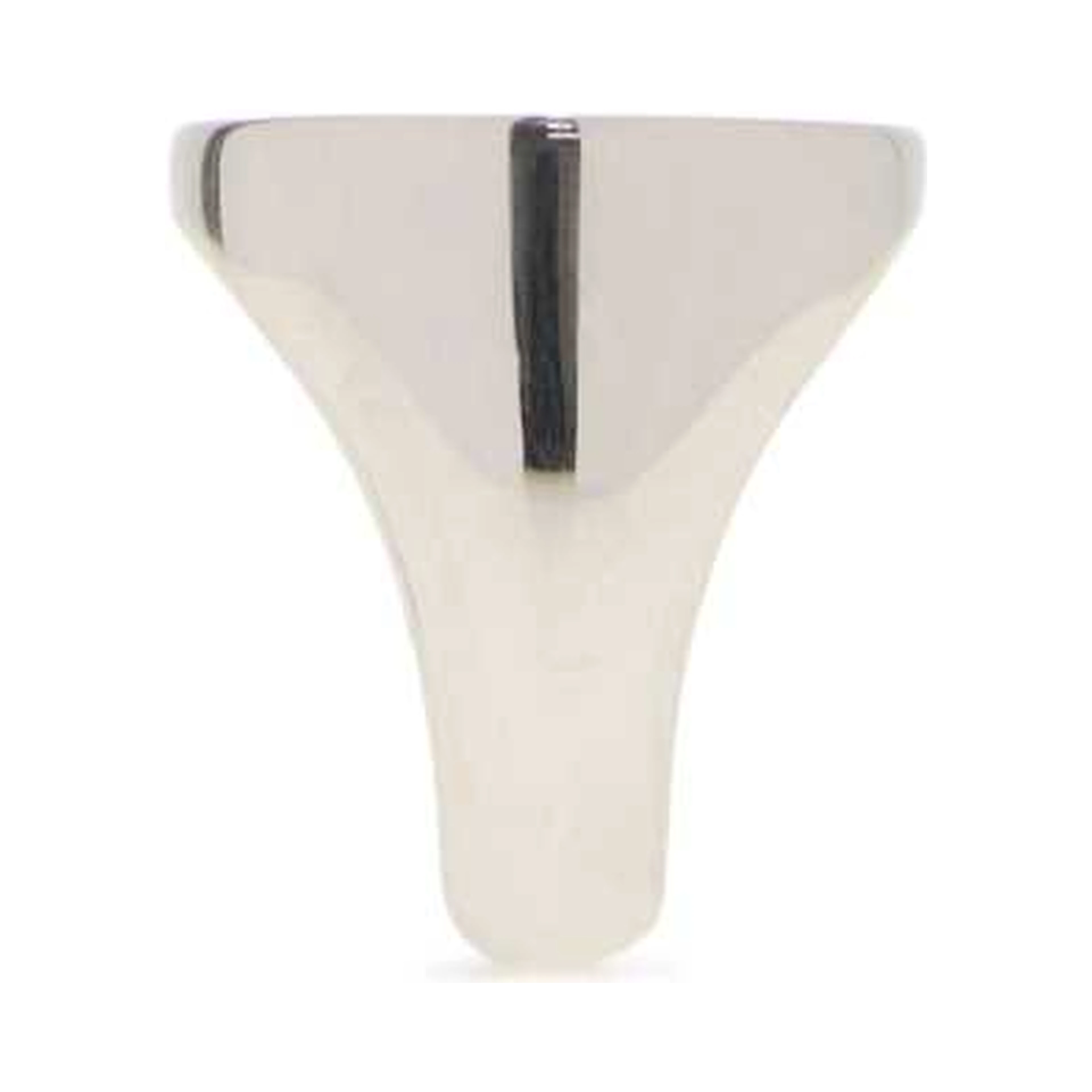 SM7UQ0119P8755 951