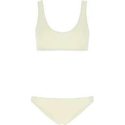 ملابس سباحة