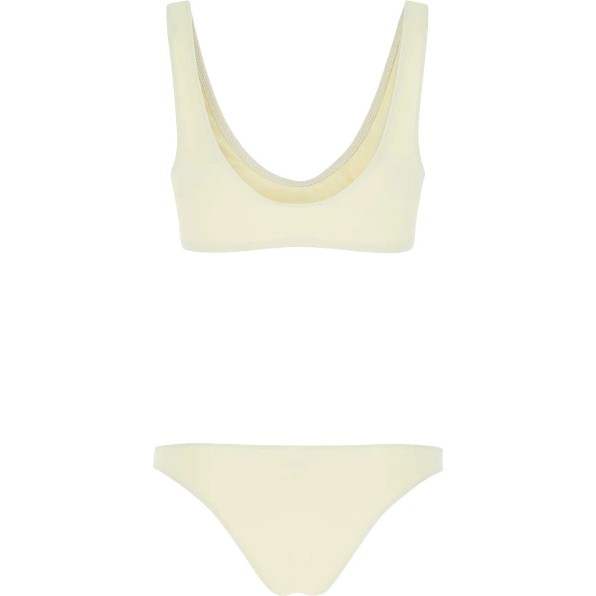 ملابس سباحة