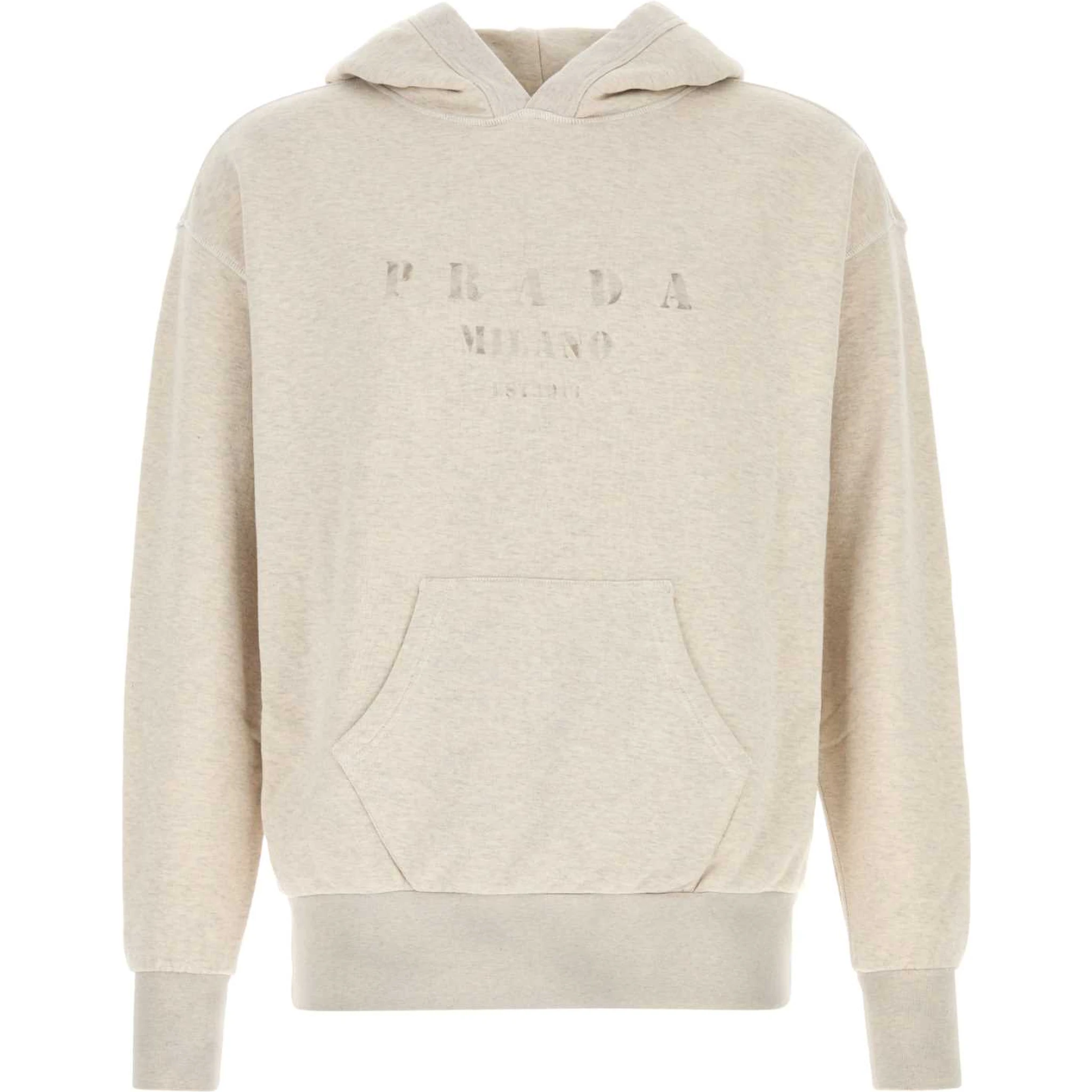 قمصان رياضية