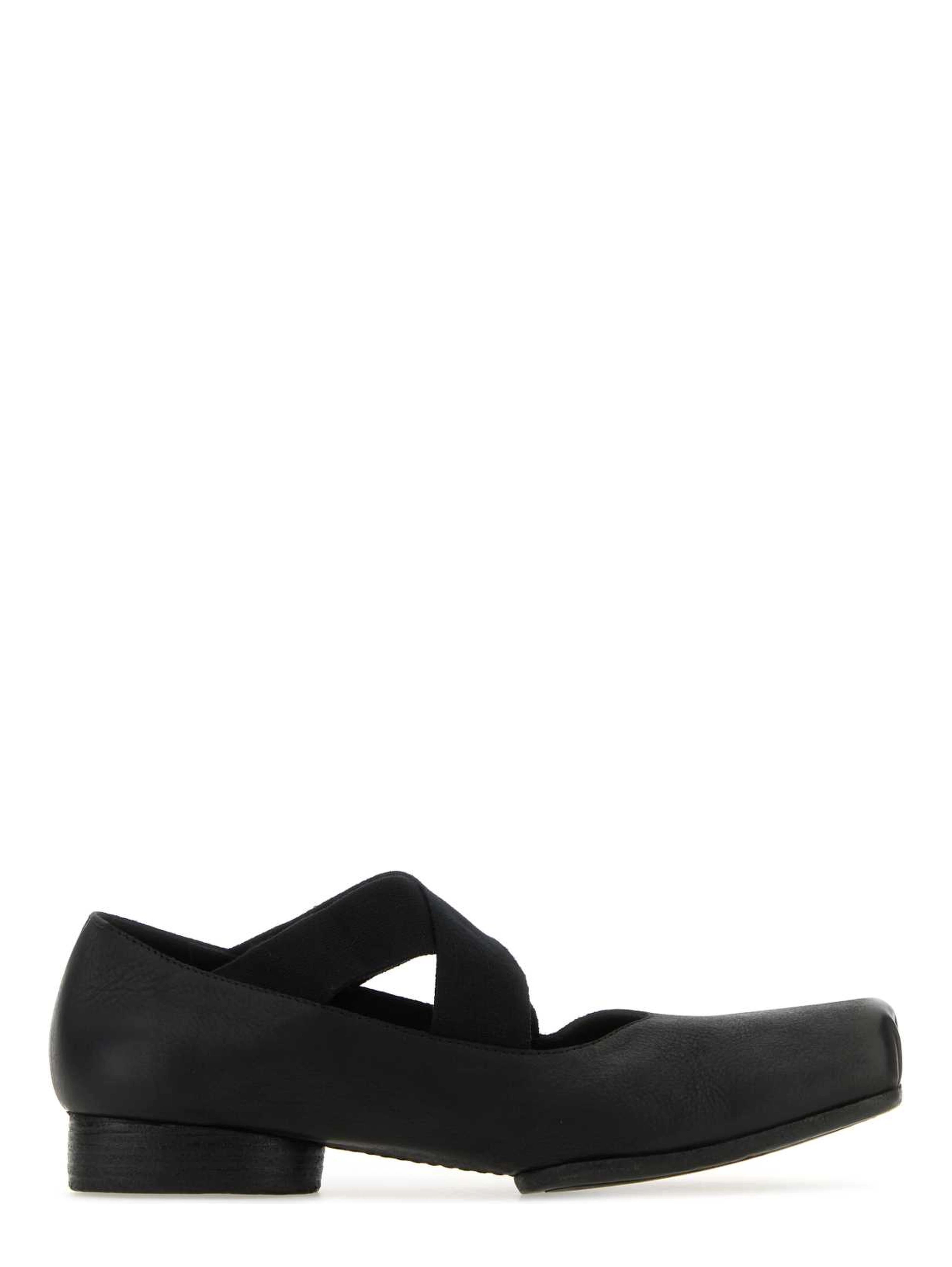 BALLET SHOES