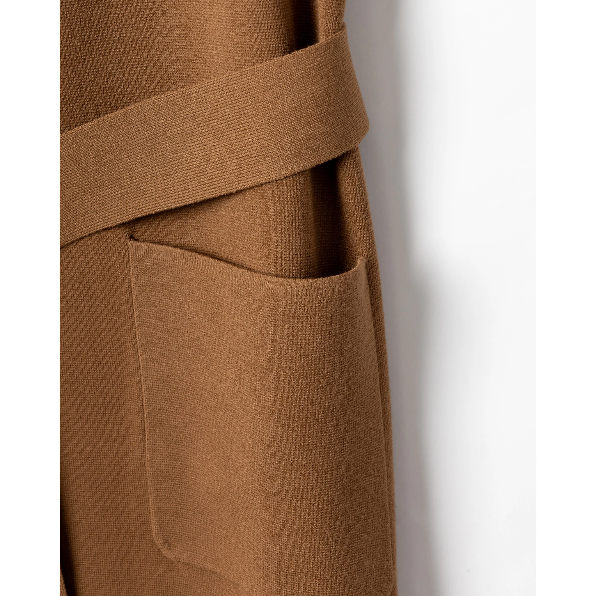 ماكس مارا كوتس براون