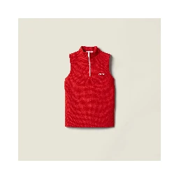 Virgin wool sleeveless sweater
