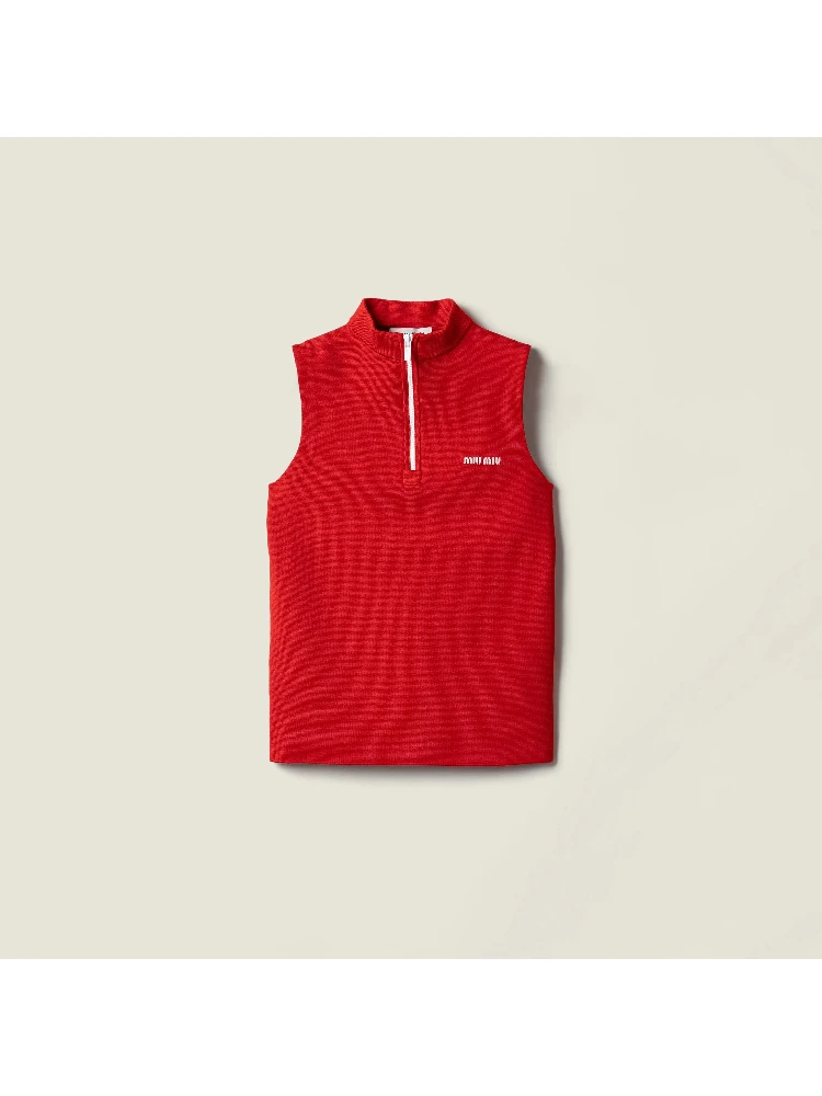 Virgin wool sleeveless sweater