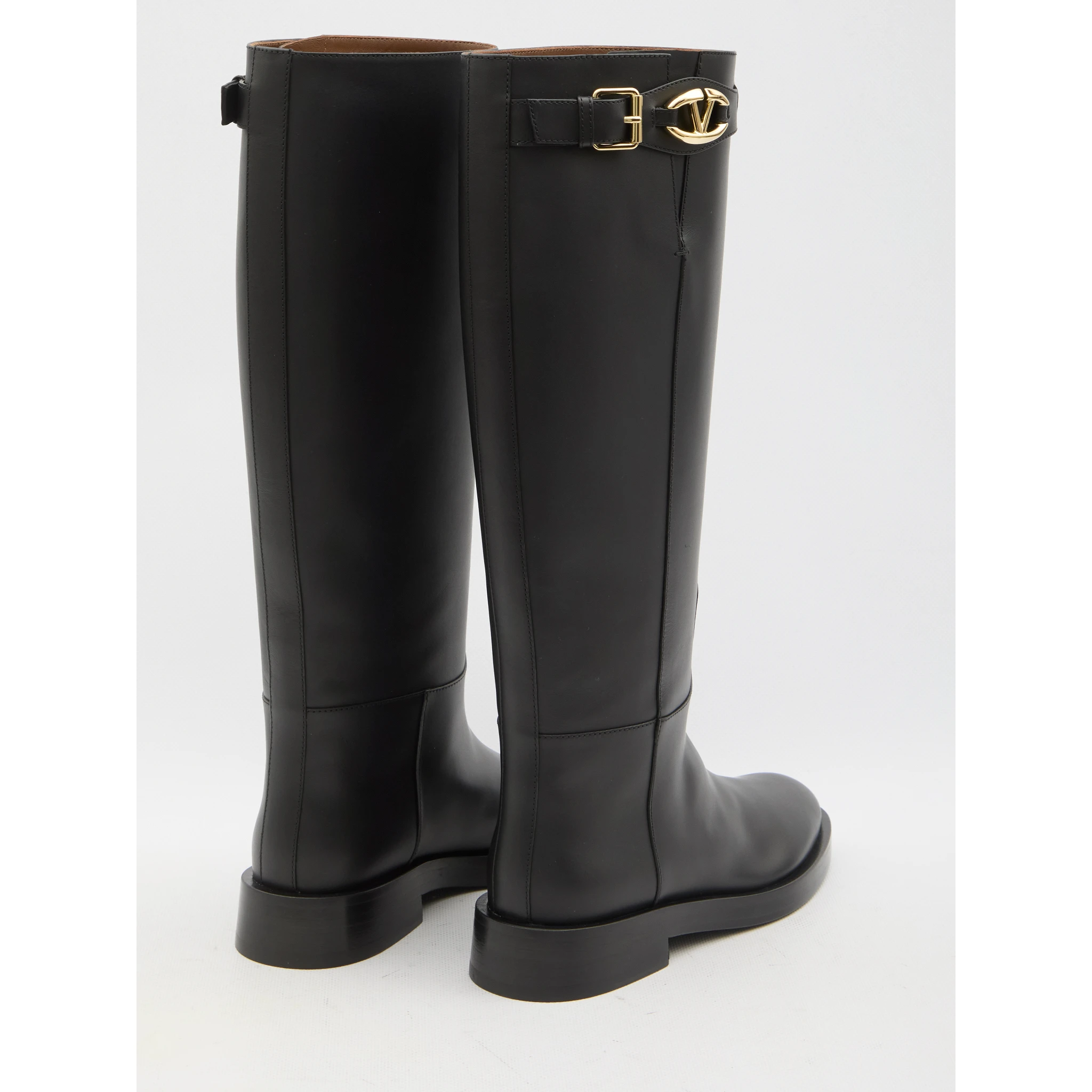 VLogo The Bold Edition boots