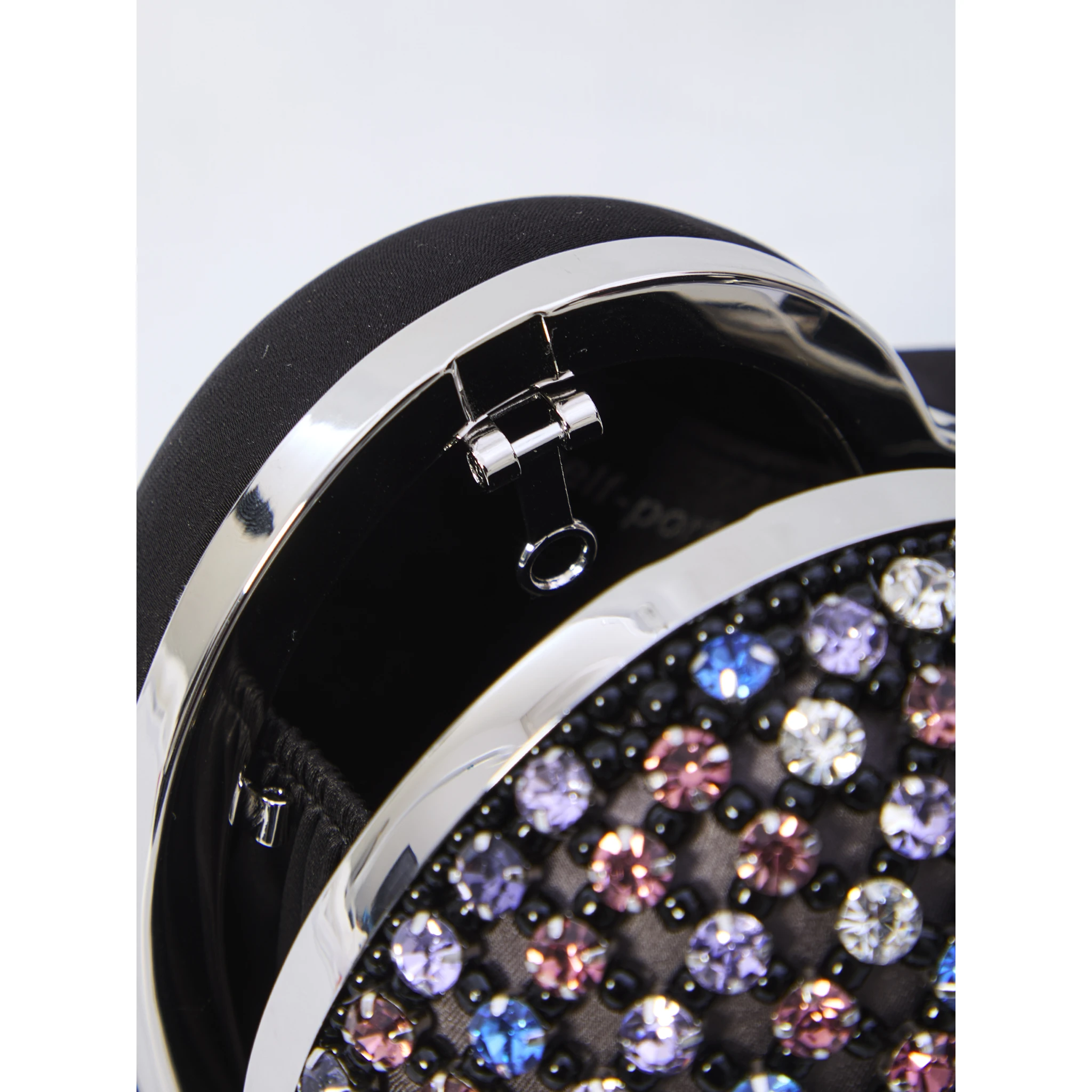 Multi crystal Heart clutch bag