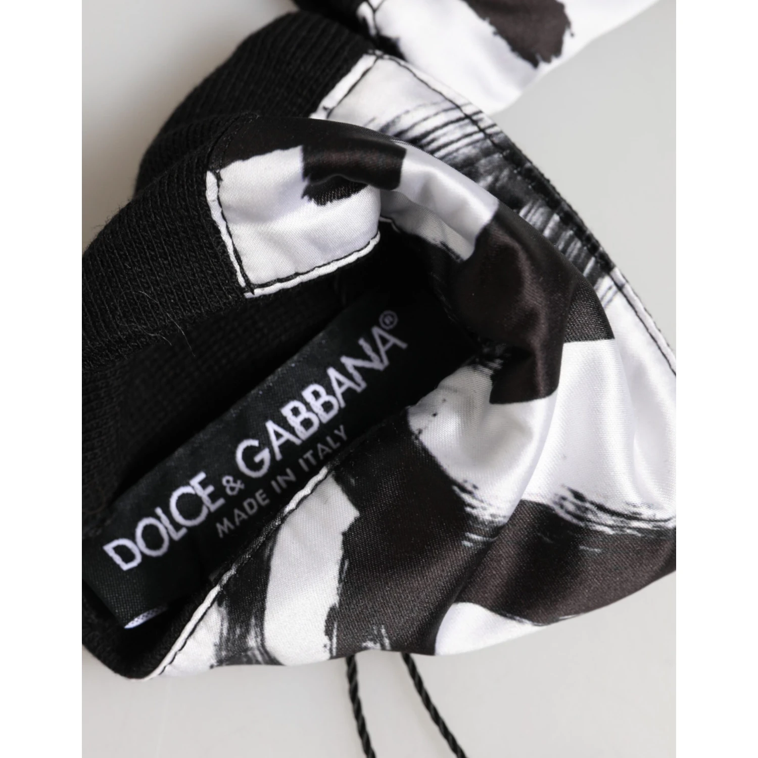 Black White DG Logo Silk 1 Pair Wristband