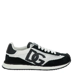 حذاء رياضي نسائي منخفض الرقبة من دي جي كوشن، أبيض وأسود، مزين بطبعة شعار، مصنوع من مواد متنوعة