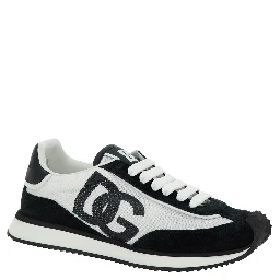 حذاء رياضي نسائي منخفض الرقبة من دي جي كوشن، أبيض وأسود، مزين بطبعة شعار، مصنوع من مواد متنوعة