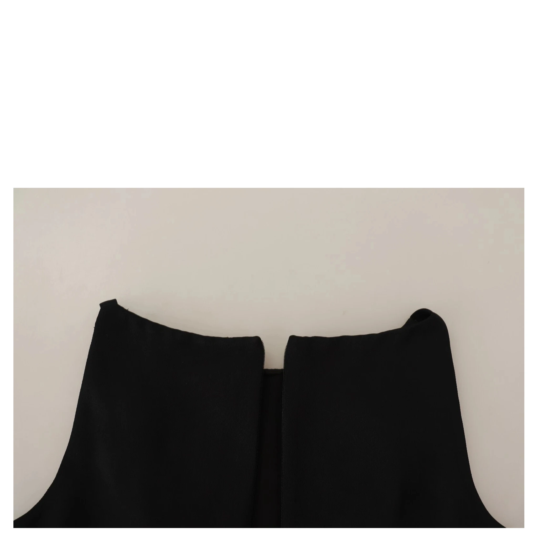 Black Sleeveless Pleated Aline Knee Length Dress