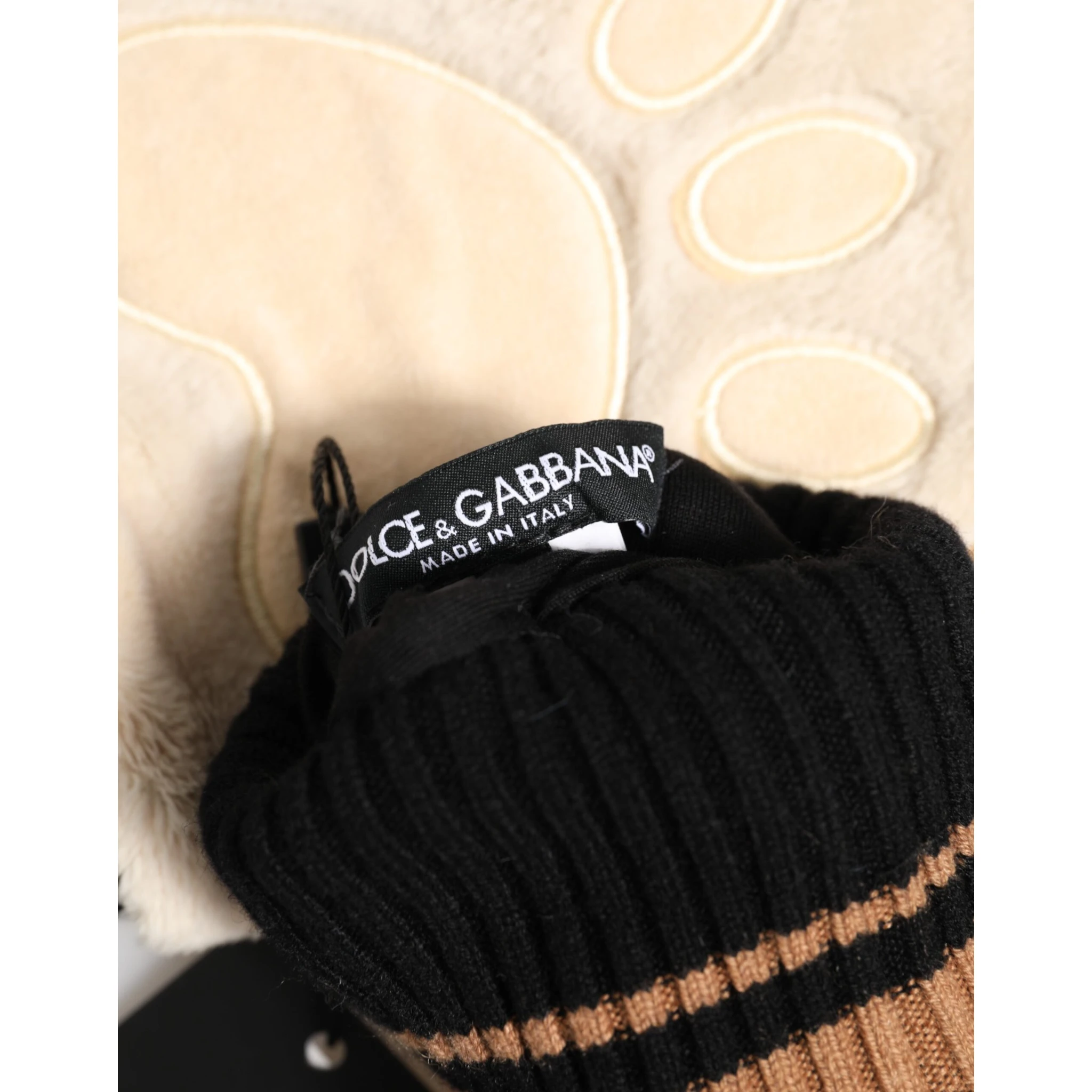 Brown Tiger Knitted Fur Wrist Mitten One Size Gloves