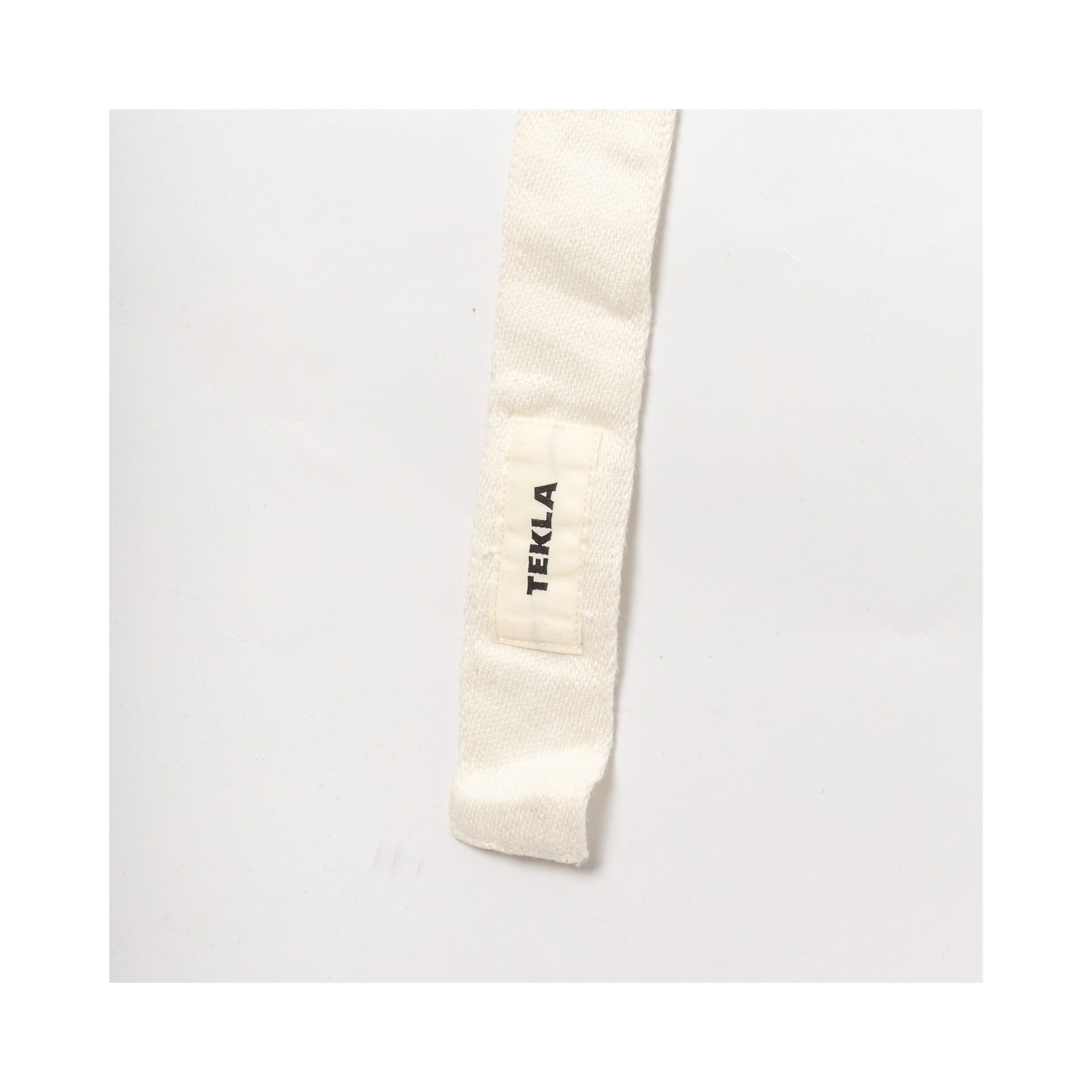 TEKLA Living White