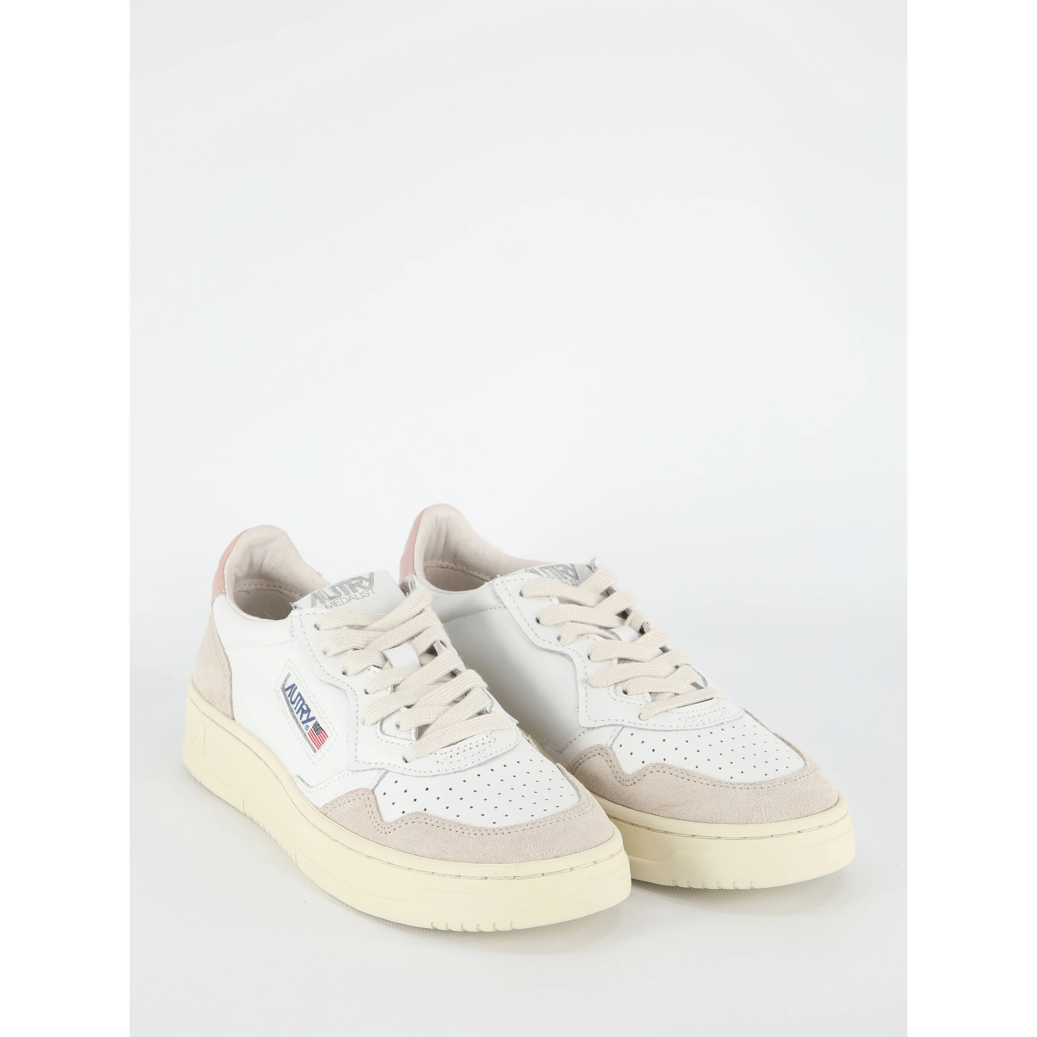 Medalist Low sneakers