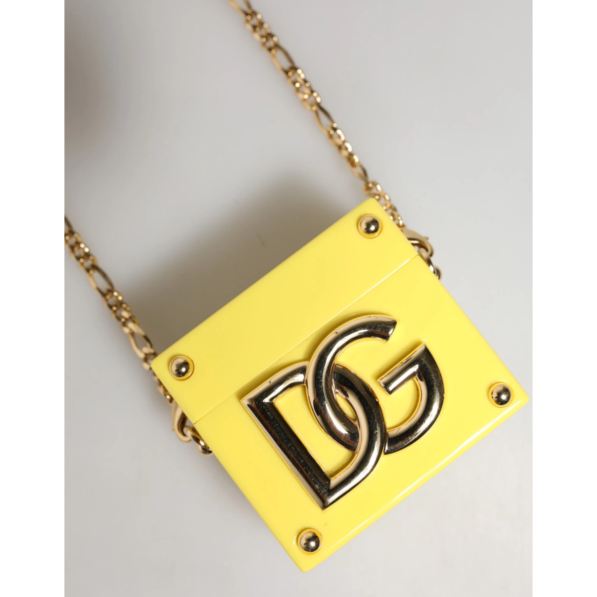 Yellow DG Logo Plaque Cover Gold Chain Airpods Case