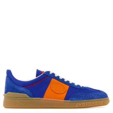 SNEAKER | UPVILLAGE