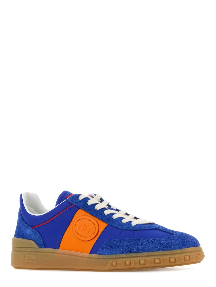 SNEAKER | UPVILLAGE