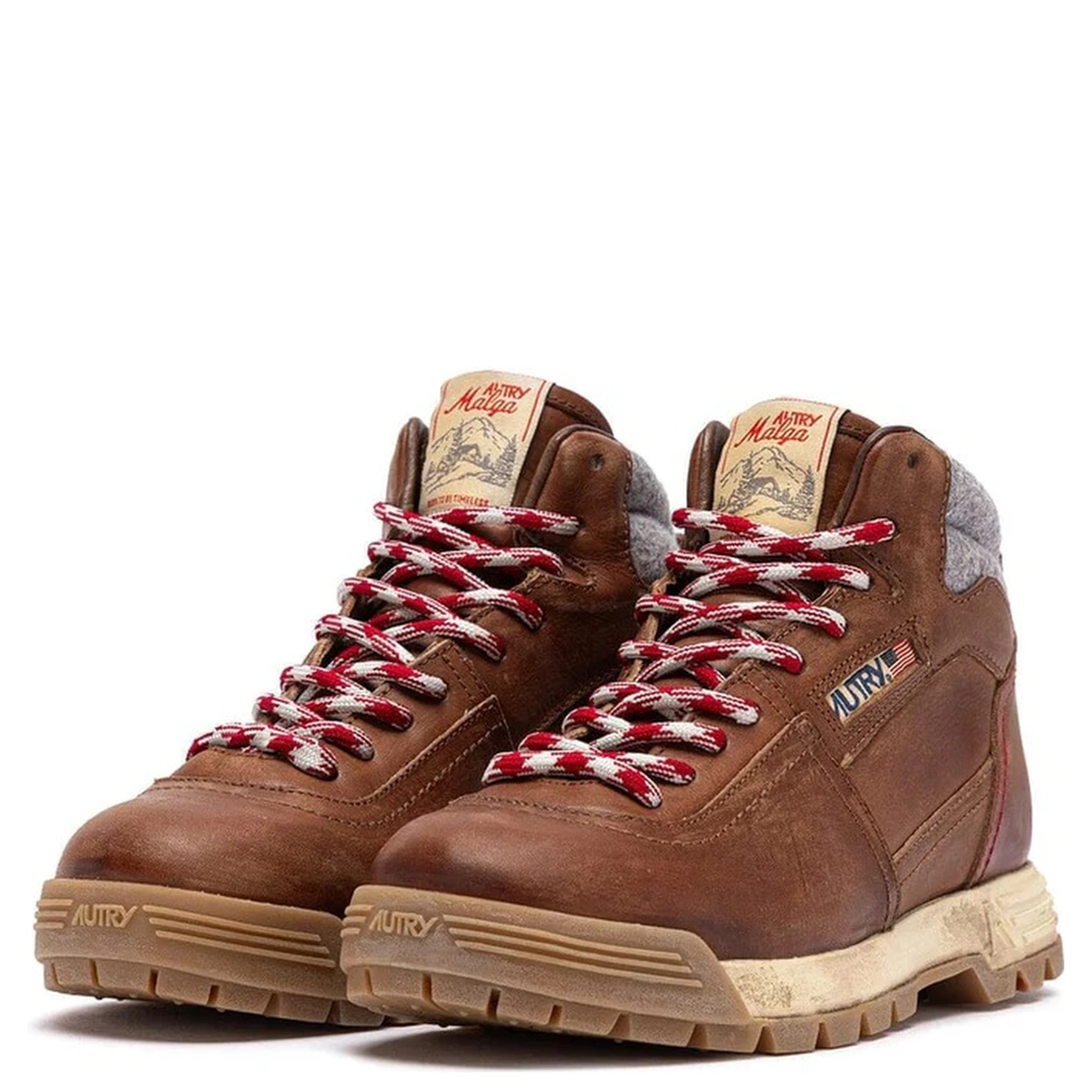 Lace up ankle boots in leather