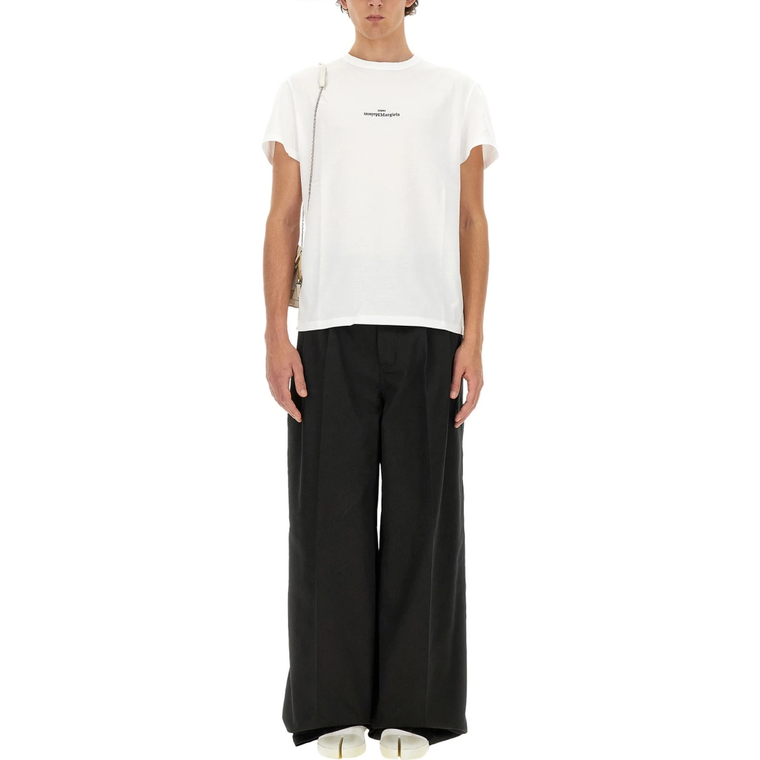 DISTORTED LOGO T-SHIRT