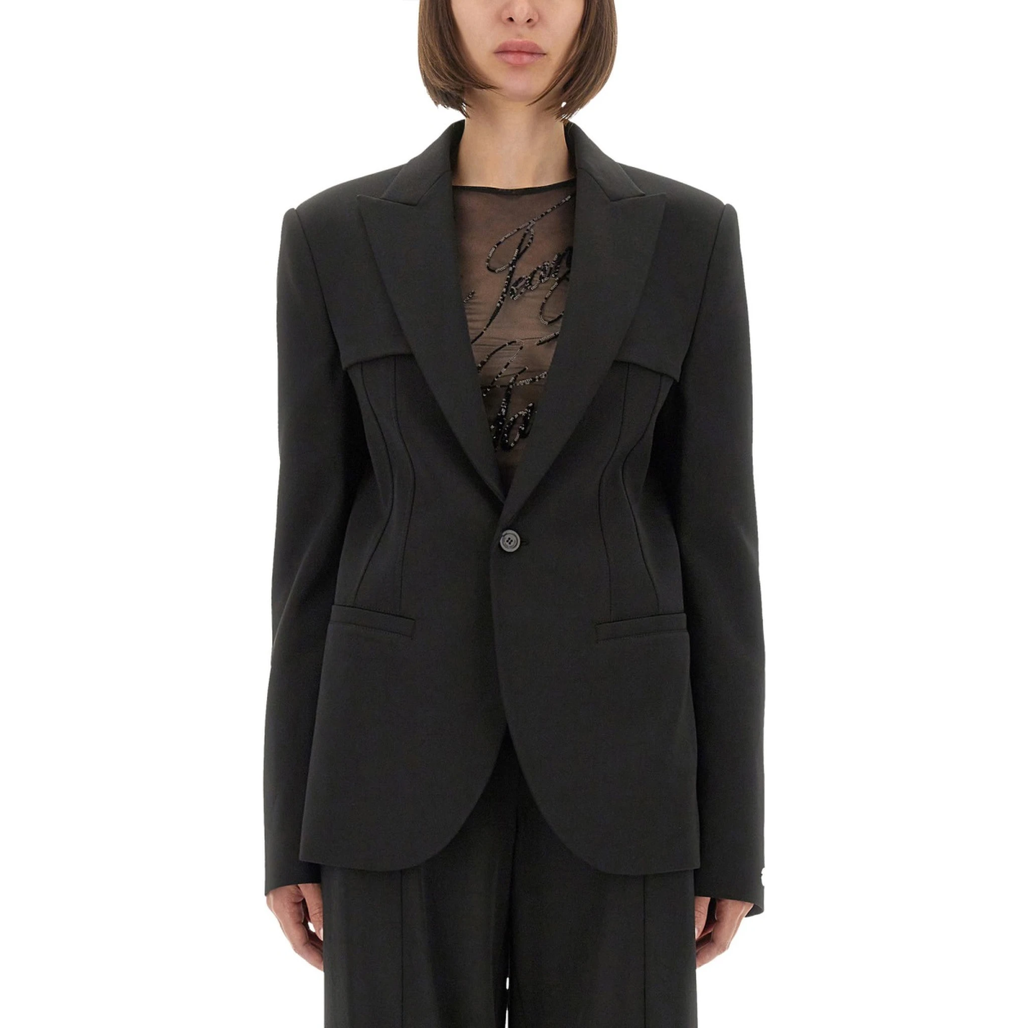 جاكيت مصمم خصيصاً