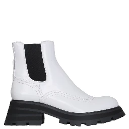 WANDER CHELSEA BOOTS