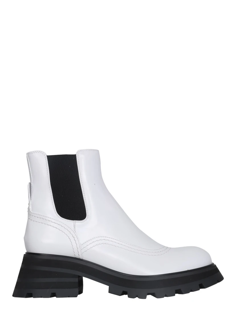 WANDER CHELSEA BOOTS