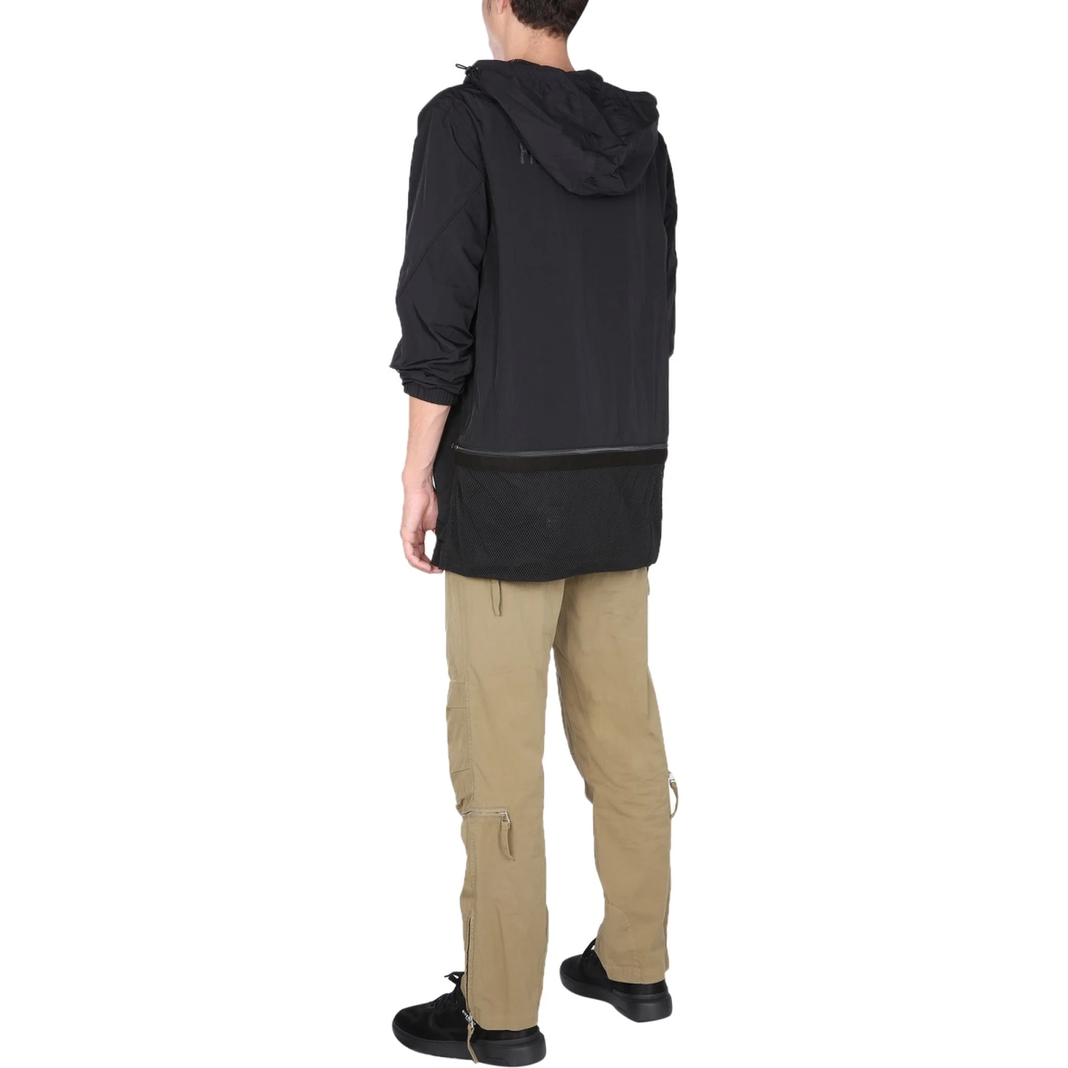 NYLON WINDBREAKER