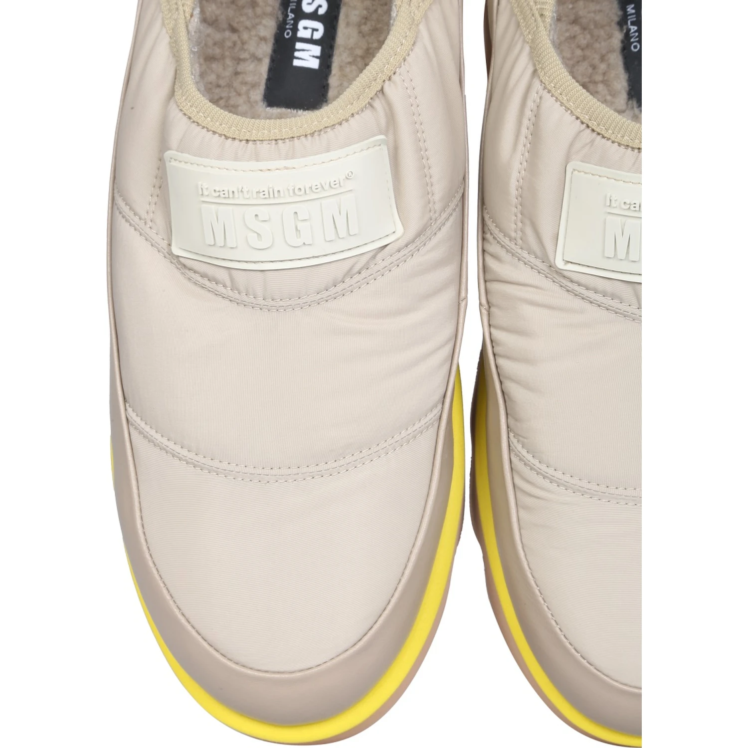 PUFFED SNEAKERS